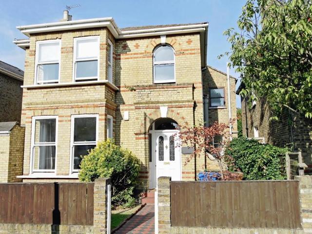 Elsie Road, East Dulwich, SE22 5 bed house to rent £5,100 pcm £1,177 pw