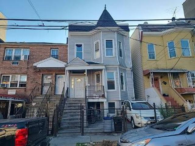Elsmere Pl