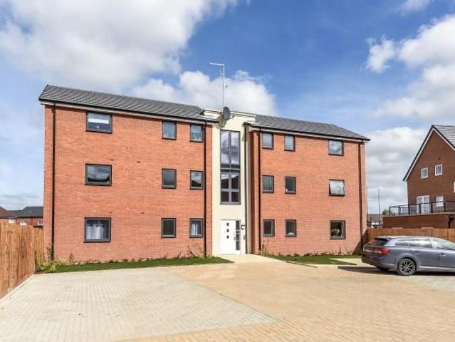 Elsom Path, Aylesbury HP19, 1 bed flat to rent, £1,250 pcm | PrimeLocation