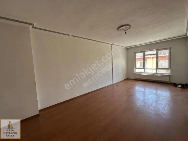 Elvan Mahallesi Ara Kat 3+1 Kök Tapu Mantolamalı İskanlı Daire