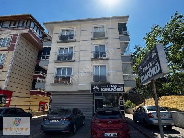 Elvan Mahallesinde Ara Katta Yapılı Satılık 2+1 Daire