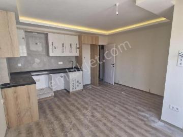 Elvan Özçelik'den Burgaz'da Satılık 1+1 Daire
