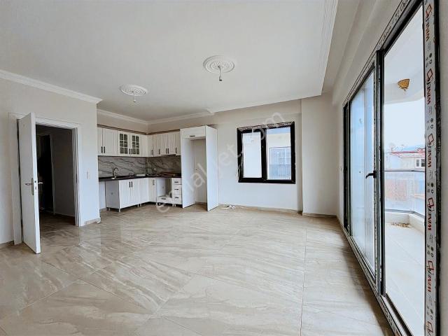 Elvan Özçelik'den İsmetpaşa Mah. Satılık 1+1 Daire