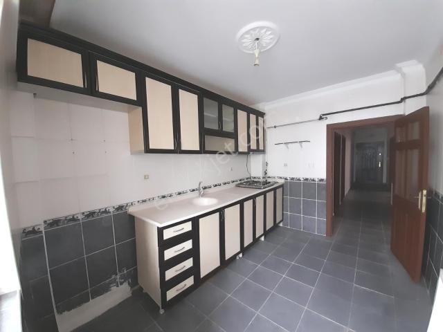 Elvankent Topcu Mikros Yanı Katta Yol Cephe 2+1 Daire