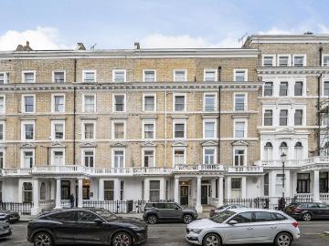 Elvaston Place, South Kensington. 1 bed flat to rent £4,334 pcm £1,000 pw