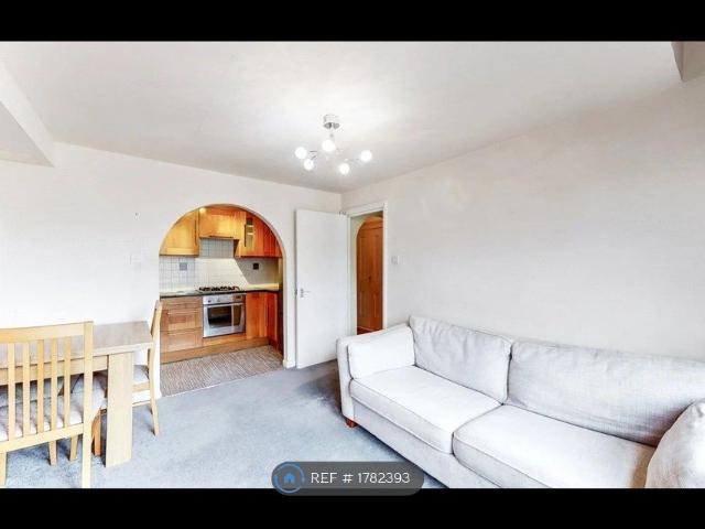 Elvendon Road, London N13, 1 bed flat to rent, £1,595 pcm | PrimeLocation