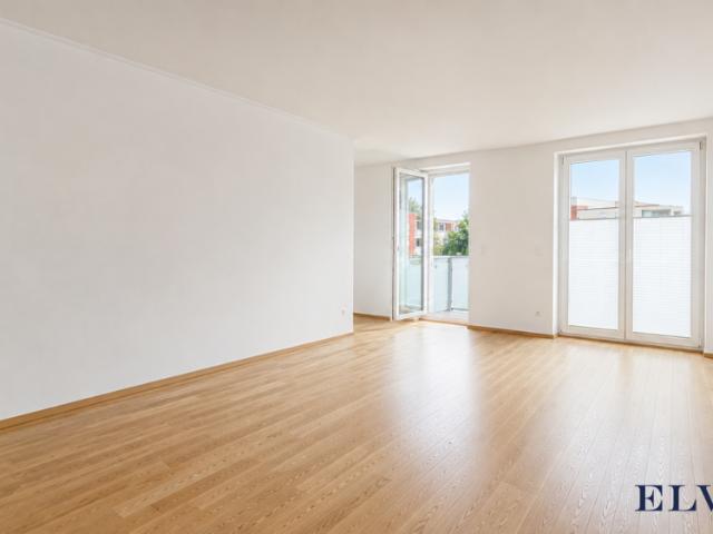 Elvira Dachau Perfekt geschnittene, helle 2 Zimmer Wohnung mit großem Süd West Balkon