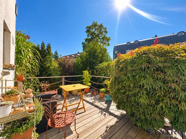 ELVIRA Stockdorf/Gauting, Wohnen wie im eigenen Haus einzigartige Maisonette mit eigenem Eingang und Privatgärten