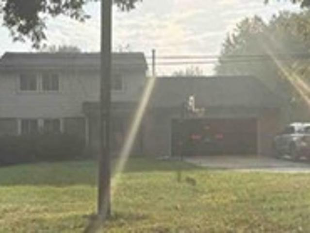 Elwell Rd