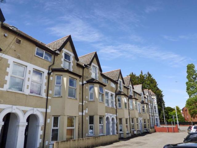 Ely Road, Cardiff, CF5 1 bed flat to rent £895 pcm £207 pw