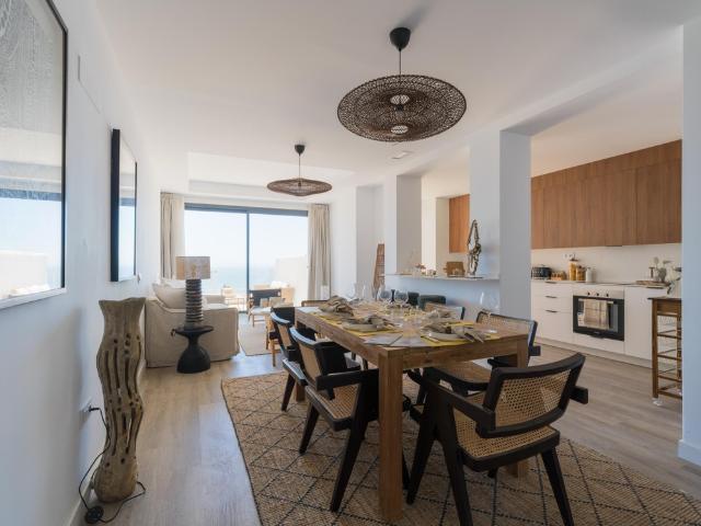 Elysian Stays F2ºB · 3 dorm · vista mar y terraza