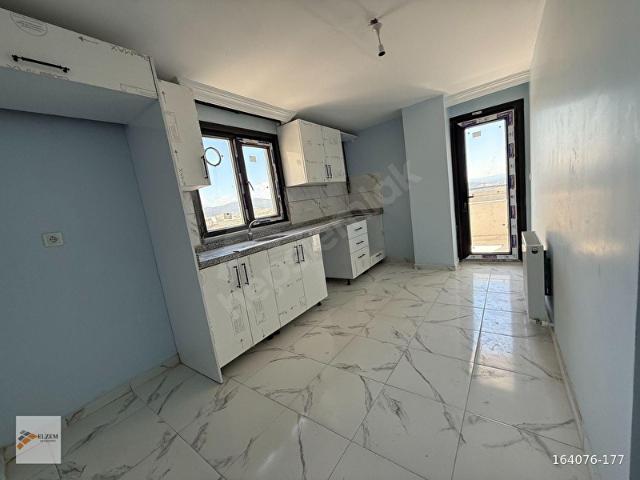 ELZEMDEN TAMAMI EVİM SİSTEMLERİNE UYGUN ACİL SATILIK SIFIR 3+1