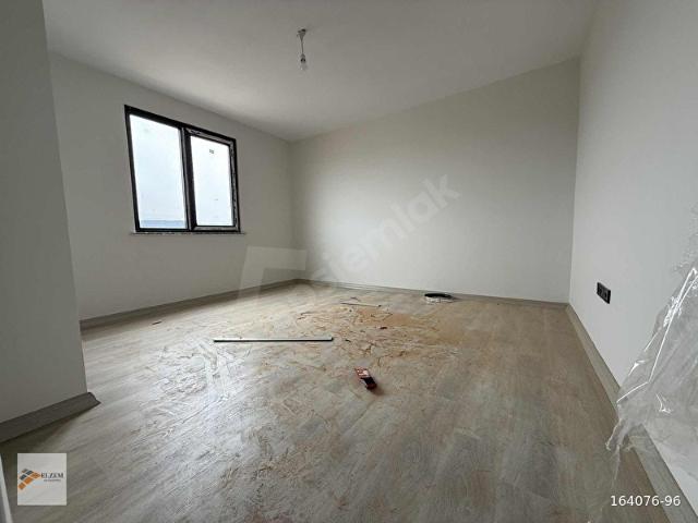 ELZEMDEN MERKEZİ LOKASYONDA SATILIK SIFIR 2+1 ARAKAT