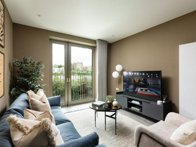 EM671 Moda, The McEwan Edinburgh