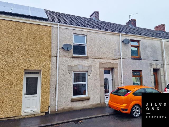 Emma Street, Llanelli, Carmarthenshire SA15, 2 bed terraced house to rent, £725 pcm | PrimeLocation