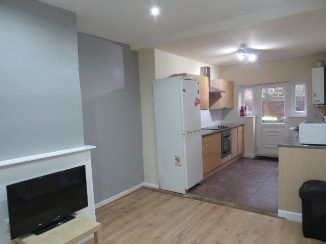 Emmanuel Street, Preston, Lancashire PR1, 4 bed terraced house to rent, £1,195 pcm | PrimeLocation
