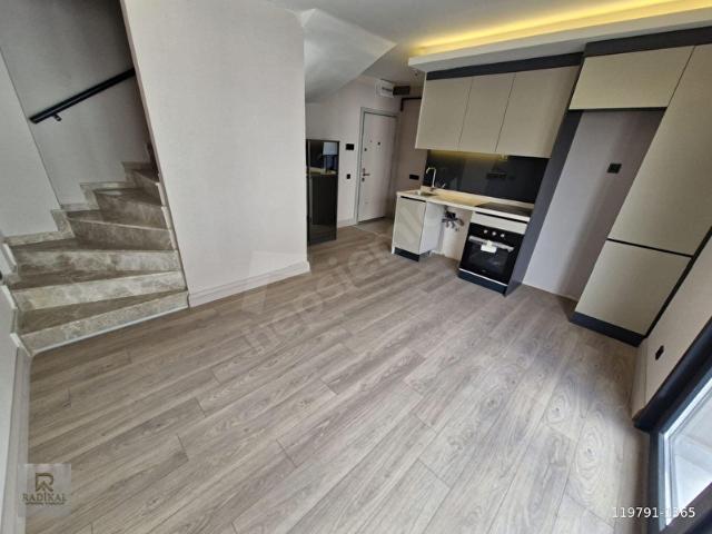 EMNİYET MAHALLESİ ALEMDAR CADDESİ ÜSTÜ SATILIK 2+1 DUBLEKS DAİRE.
