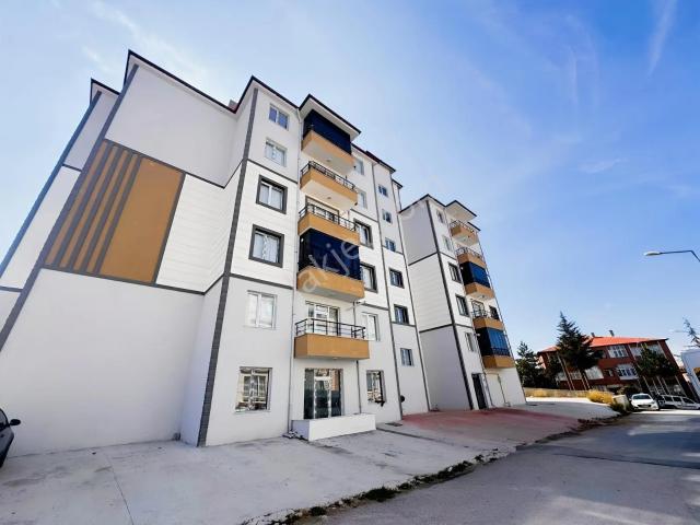 Emniyet Müdürlüğü Yanında 2+1 Eşyalı Daire burcu Emlaktan