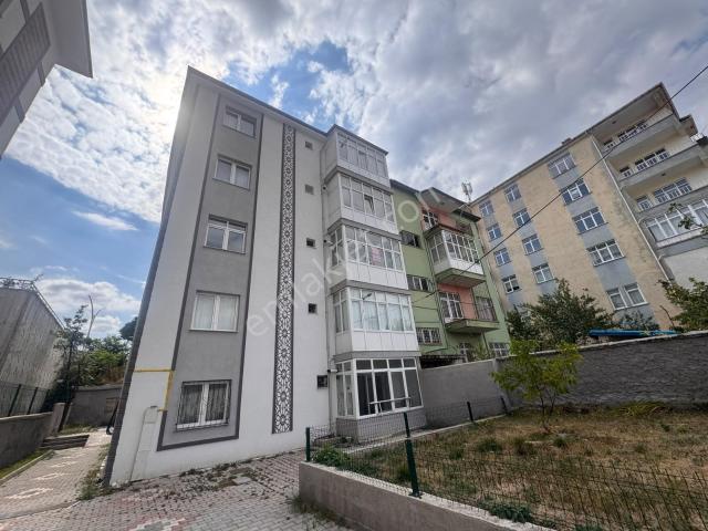 Emniyet Müdürlüğü Karşısında Kiralık 3+1 Daire burcu Emlaktan