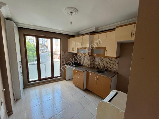 Emniyetevler Metroya 7dk,2+1,80m2,asansörlü Daire Artum'dan