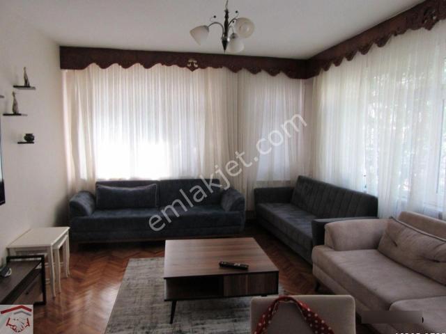Emniyetevlerinde 2+1 100m2 Krediye Uygun Satılık Köşe Daire