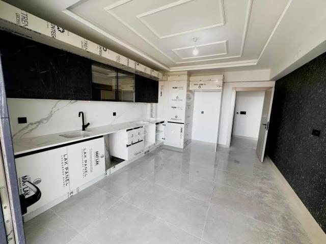 [ema] Cumhuriyet Mah.kiralık 180 M2 Sıfır 3+1 Daire