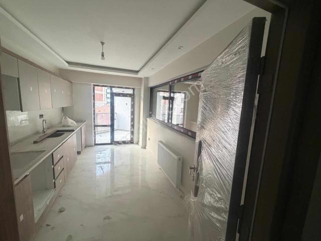 [ema] Şehir Merkezinde Arakat 3+1 Kiralık Daire