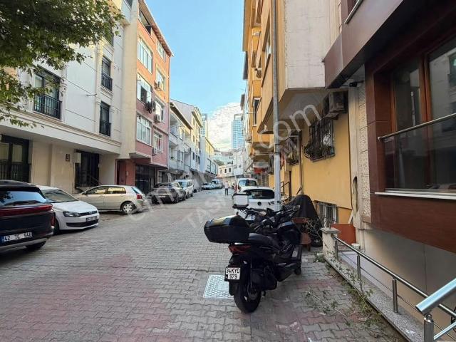 Emaar Avm'ye Yakın Genç Binada Kullanışlı 2+1 Yüksek Giriş Daire