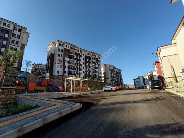 Ema'dan Aksaray Toki De Doğa Manzaralı Kiralık, Sıfır, 3+1