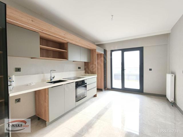 EMAKS'TANAP İSPORT'TAMANZARALITERASLIBOŞHARİKA2+1125 M2