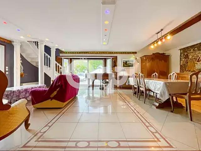 Emalleville 27930 Achat / Vente maison 6 pièces t6 piscine jardin