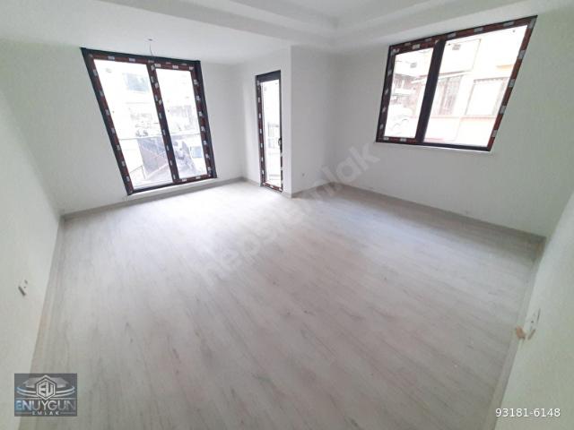 EMARR AVM YE YAKIN SATILIK 2+1 YÜKSEK GİRİŞ DAİRE