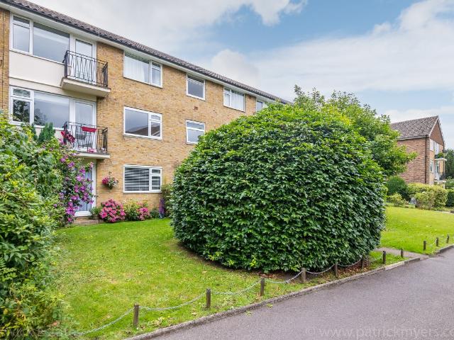 15, Embassy Gardens BR3, 2 bed flat to rent, £1,750 pcm | PrimeLocation