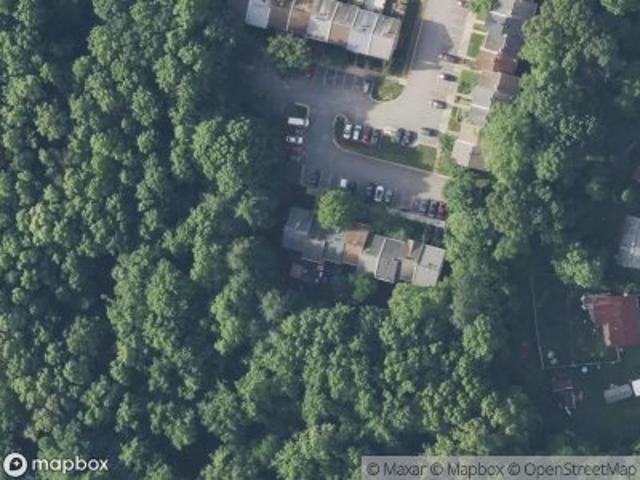 Emberdale Dr