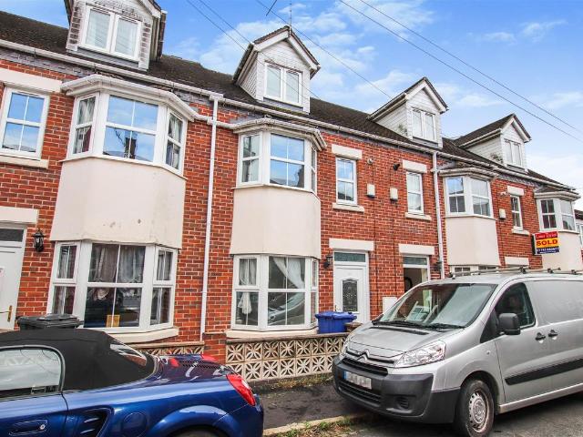 Emberton Mews, Wolstanton, Newcastle ST5, 3 bed town house to rent, £850 pcm | PrimeLocation