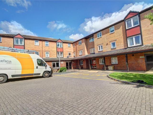 Emblehope House, Aberdare Road. 1 bed apartment to rent £689 pcm £159 pw