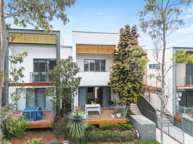 Embrace a Life of Modern Relaxation within a Stroll of Everything You Need