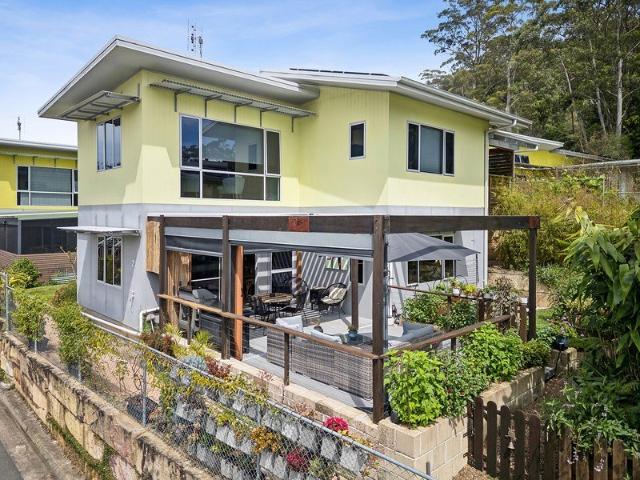 Embrace a peaceful Eco Village lifestyle