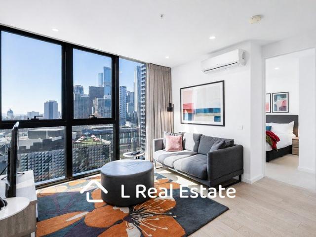 Embrace a vibrant and connected urban lifestyle of Melbourne CBD living at Avant