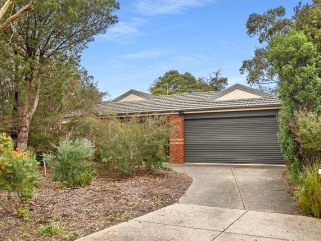 Embrace Comfort and Convenience in Balnarring Village