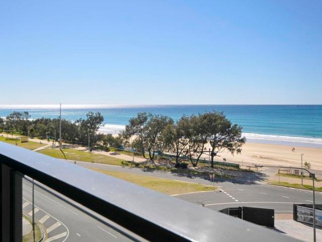 Embrace the Ultimate Beachside Lifestyle Steps from Surfers Paradise Beach