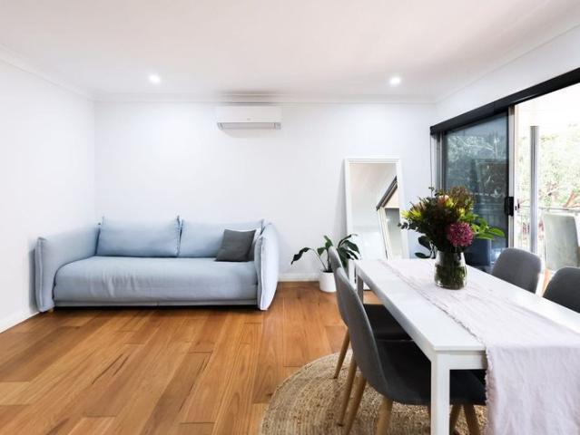 Embrace the coastal lifestyle in this charming 2 bedroom, 1 bathroom apartment!