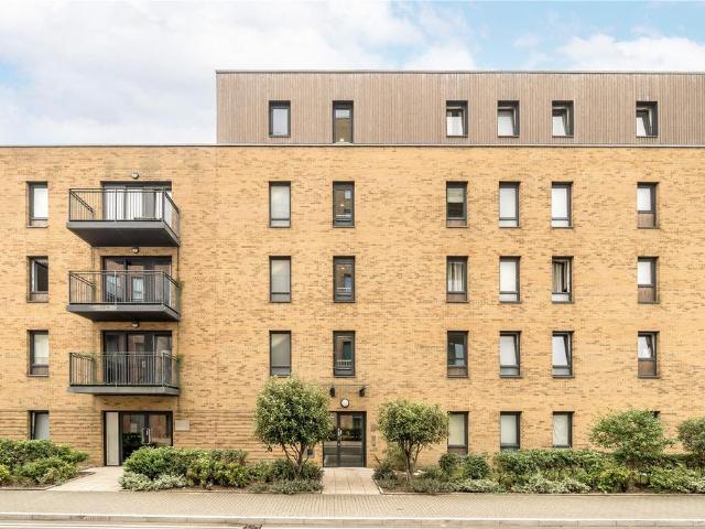 Embry Road, Kidbrooke Village. 2 bed apartment to rent £2,400 pcm £554 pw