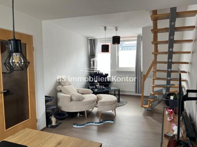 Emden – Stadtmitte, renovierte Maisonette Wohnung mit Balkon
