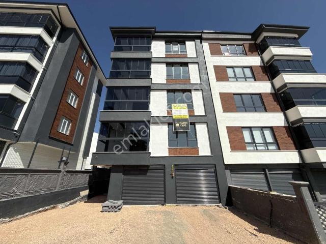 Emek Mah. Albayrak Bulv. Yakını 2+1 100m2 Daire