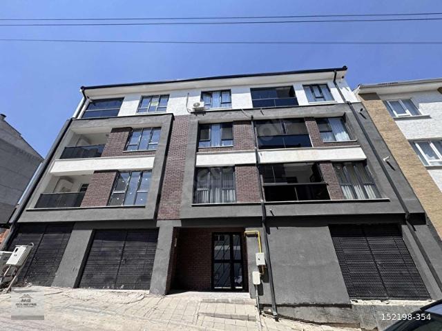 EMEK MAHALLESİ YANARTAŞ CADDESİ YAKINI SATILIK 2+1 DAİRE
