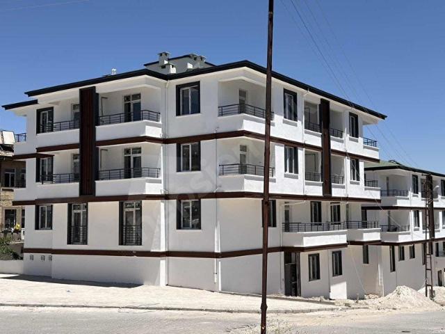 EMEK MAHALLESİ ÇARŞIYA YÜRÜME MESAFESİNDE SATILIK 1+1