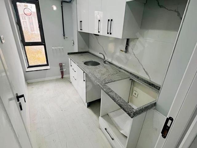 EMEK MAHALLESİ ARABACILAR BLV YAKINI LÜKS SATILIK 2+0 YBS109