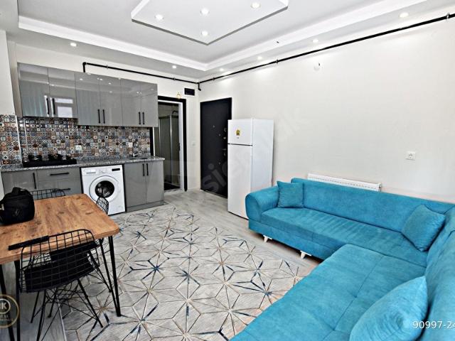 Emek Mahallesi'nde Sıfır Binada 1+1 Balkonlu Kiralık Daire