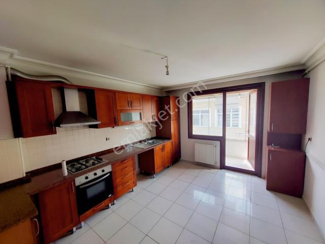 Emek Merkezi Konumda Metro Yakını 4+1 Kiralık Dubleks Daire